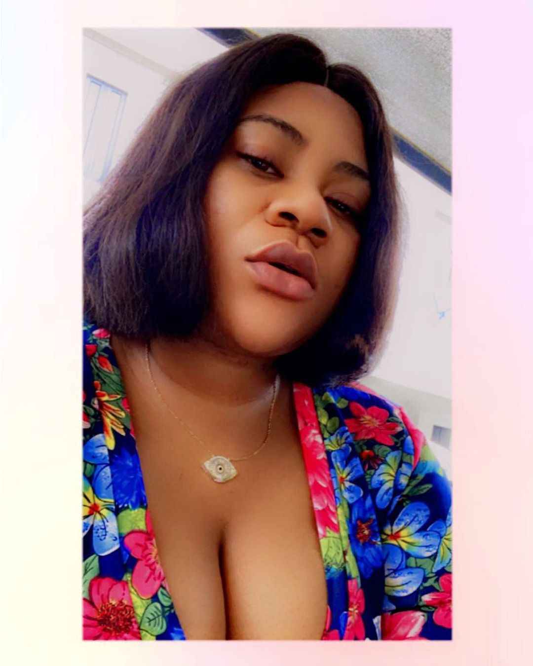 Actress Nkechi Blessing Shows Off Cleavage As She Shares Make Up Free